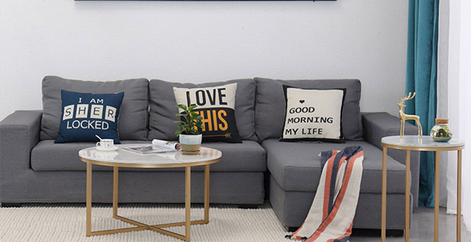 ​Does a white round coffee table fit all interior styles?
